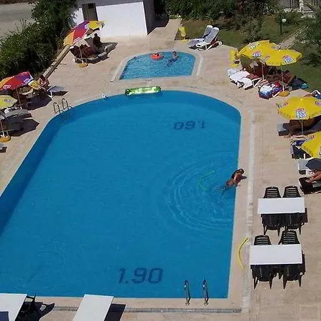 Centre Hotel Side
